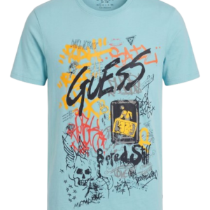 Camiseta Guess Graffiti Azul Claro: Estilo Urbano y Actitud Streetwear